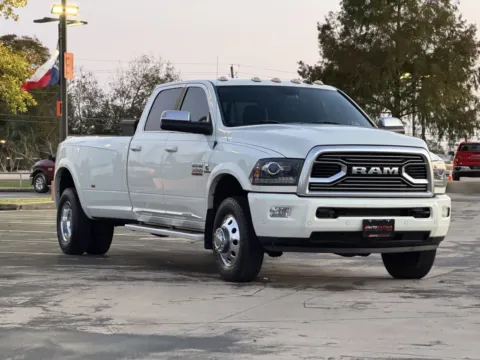 White 2018 RAM 3500 LONGH Limited for sale in Alvin, TX