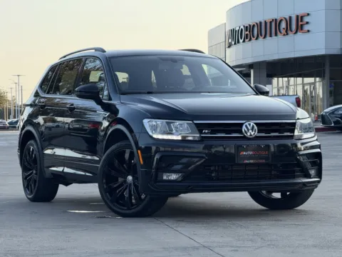 Photos of 2020 Volkswagen Tiguan SE for sale in Alvin, TX at Auto Boutique Texas