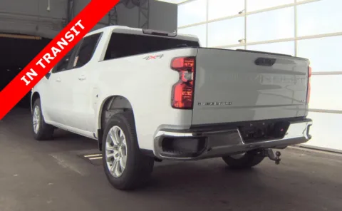 More photos of 2022 Chevrolet Silverado 1500 LT at Auto Boutique Texas, TX