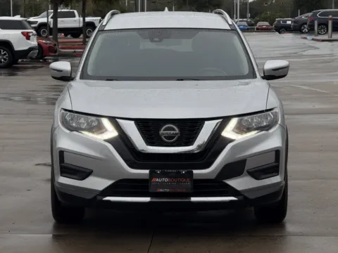 More photos of 2020 Nissan Rogue SV at Auto Boutique Texas, TX