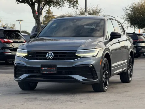 Another view of 2022 Volkswagen Tiguan SE R-Line Black for sale in Alvin, TX at Auto Boutique Texas