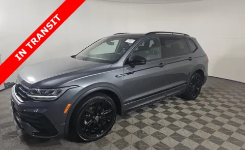 Gray 2022 Volkswagen Tiguan SE R-Line Black for sale in Alvin, TX