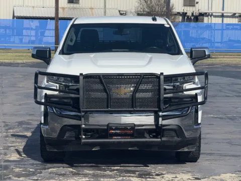 More photos of 2021 Chevrolet Silverado 1500 LT at Auto Boutique Texas, TX