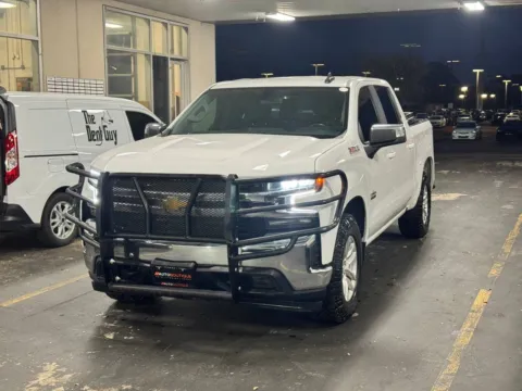 Another view of 2021 Chevrolet Silverado 1500 LT for sale in Alvin, TX at Auto Boutique Texas