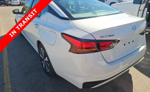 More photos of 2022 Nissan Altima 2.5 SV at Auto Boutique Texas, TX