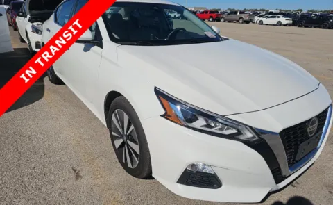 Another view of 2022 Nissan Altima 2.5 SV for sale in Alvin, TX at Auto Boutique Texas