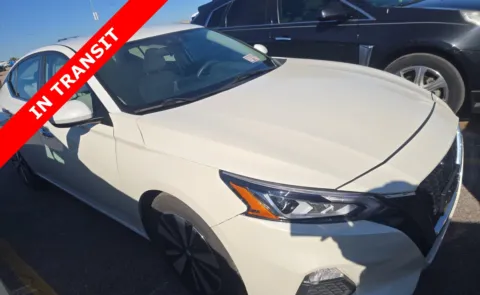 Another view of 2022 Nissan Altima 2.5 SV for sale in Alvin, TX at Auto Boutique Texas