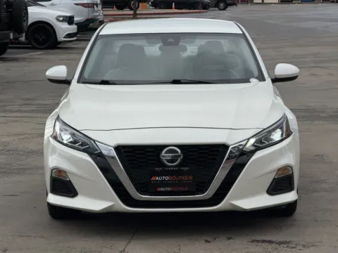 More photos of 2022 Nissan Altima 2.5 SV at Auto Boutique Texas, TX