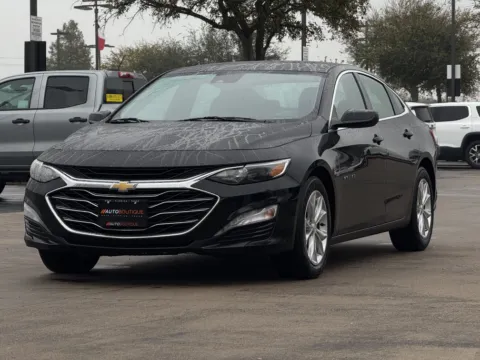 Another view of 2023 Chevrolet Malibu LT for sale in Alvin, TX at Auto Boutique Texas