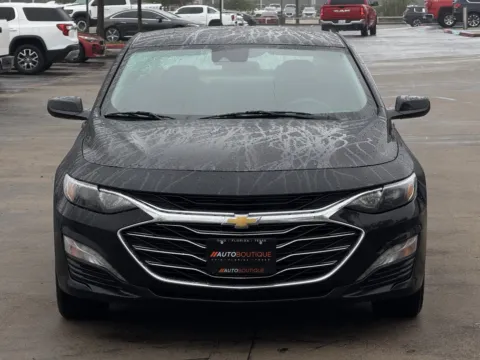 More photos of 2023 Chevrolet Malibu LT at Auto Boutique Texas, TX