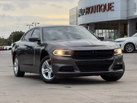 Photos of 2022 Dodge Charger SXT for sale in Alvin, TX at Auto Boutique Texas