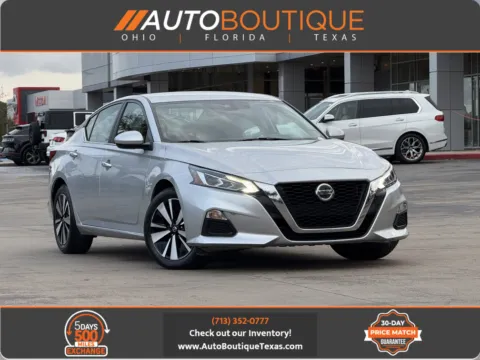 Silver 2022 Nissan Altima 2.5 SV for sale in Alvin, TX