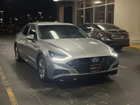 Silver 2021 Hyundai Sonata SEL for sale in Alvin, TX