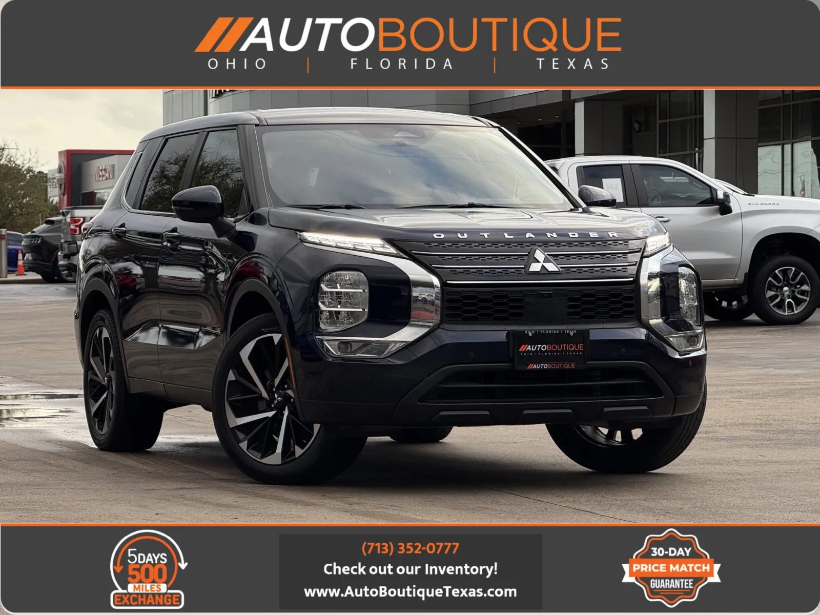 2023 Mitsubishi Outlander SE's photo