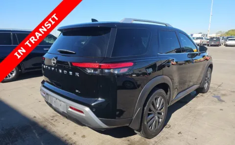 More photos of 2022 Nissan Pathfinder SL at Auto Boutique Texas, TX