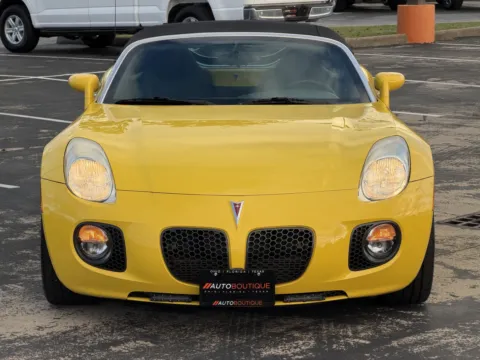 More photos of 2007 Pontiac Solstice GXP at Auto Boutique Texas, TX