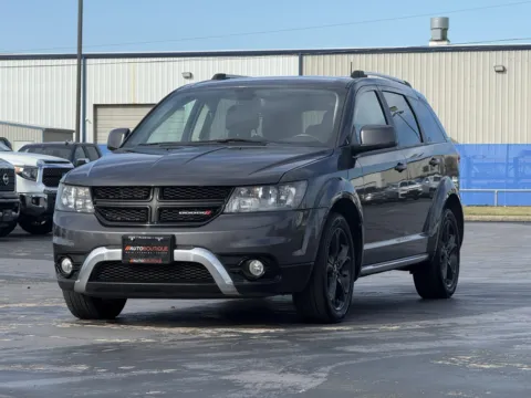 Another view of 2019 Dodge Journey Crossroad for sale in Alvin, TX at Auto Boutique Texas