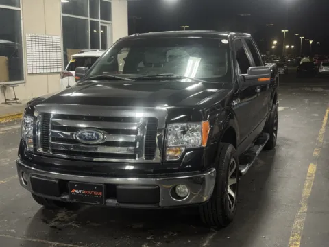 Another view of 2009 Ford F-150 XLT for sale in Alvin, TX at Auto Boutique Texas