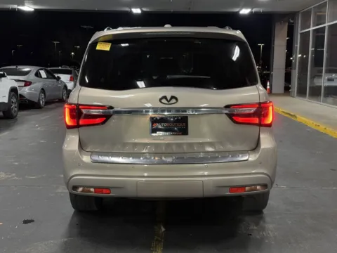 More photos of 2018 INFINITI QX80 at Auto Boutique Texas, TX