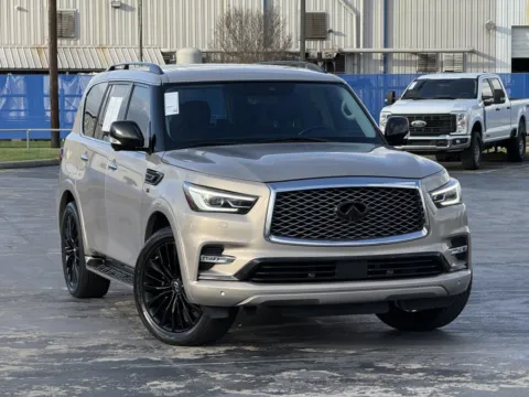 Photos of 2018 INFINITI QX80 for sale in Alvin, TX at Auto Boutique Texas