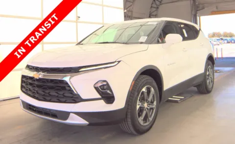 White 2024 Chevrolet Blazer LT for sale in Alvin, TX