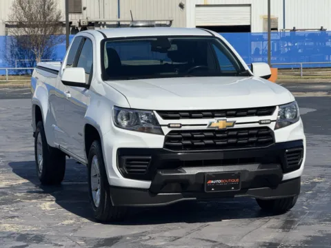 Photos of 2021 Chevrolet Colorado 2WD LT for sale in Alvin, TX at Auto Boutique Texas