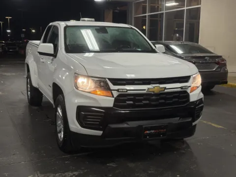Photos of 2021 Chevrolet Colorado 2WD LT for sale in Alvin, TX at Auto Boutique Texas