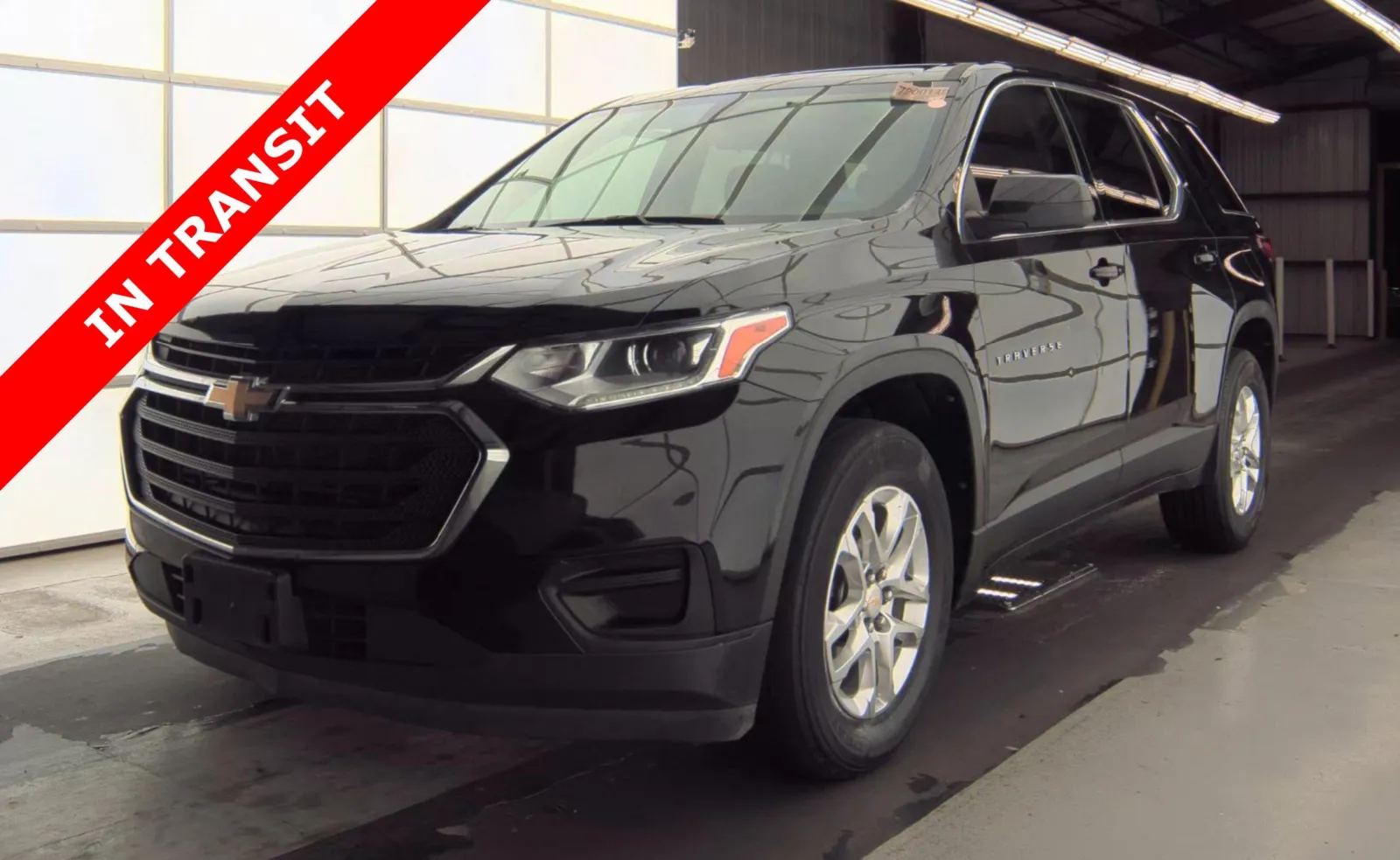 2021 Chevrolet Traverse LS's photo