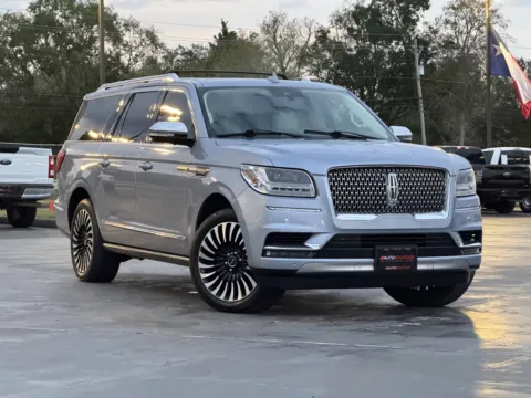Blue 2020 LINCOLN NAVIGATOR Black Label for sale in Alvin, TX