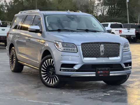 Photos of 2020 LINCOLN NAVIGATOR Black Label for sale in Alvin, TX at Auto Boutique Texas