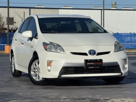 Photos of 2013 Toyota Prius Plug-In for sale in Alvin, TX at Auto Boutique Texas