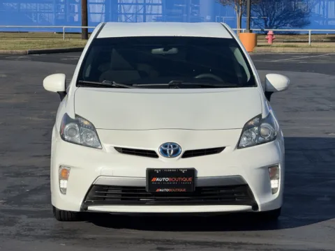More photos of 2013 Toyota Prius Plug-In at Auto Boutique Texas, TX