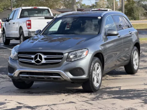 Another view of 2018 Mercedes-Benz GLC 300 for sale in Alvin, TX at Auto Boutique Texas