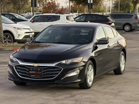 Another view of 2023 Chevrolet Malibu LT for sale in Alvin, TX at Auto Boutique Texas