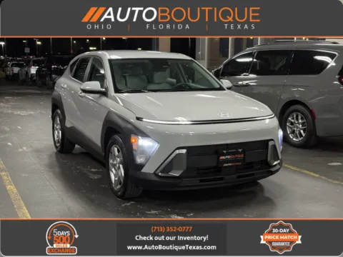 Gray 2024 Hyundai Kona SE for sale in Alvin, TX