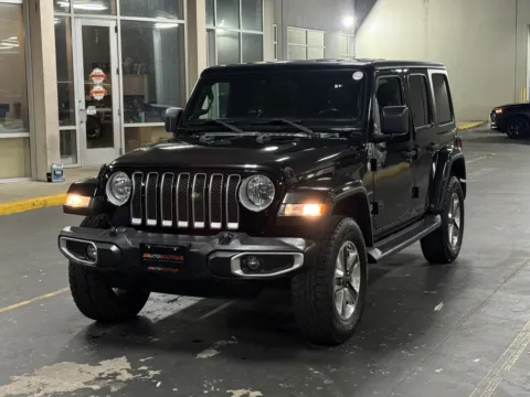 Another view of 2018 Jeep Wrangler Unlimited Sahara for sale in Alvin, TX at Auto Boutique Texas