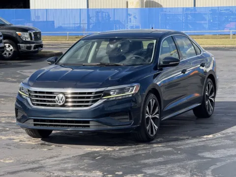 More photos of 2022 Volkswagen Passat 2.0T SE at Auto Boutique Texas, TX
