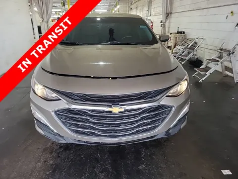 More photos of 2022 Chevrolet Malibu LT at Auto Boutique Texas, TX