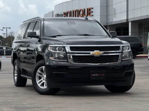 Photos of 2019 CHEVROLET SUBURBAN C LT for sale in Alvin, TX at Auto Boutique Texas