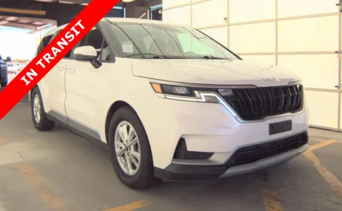 Another view of 2022 Kia Carnival LXS for sale in Alvin, TX at Auto Boutique Texas