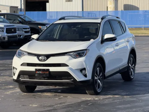Another view of 2018 Toyota RAV4 XLE for sale in Alvin, TX at Auto Boutique Texas