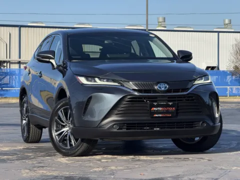 Photos of 2024 Toyota Venza LE for sale in Alvin, TX at Auto Boutique Texas