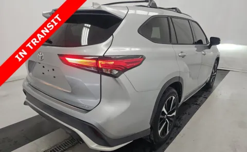 Another view of 2022 Toyota Highlander XSE for sale in Alvin, TX at Auto Boutique Texas