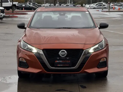 More photos of 2020 Nissan Altima 2.5 SR at Auto Boutique Texas, TX