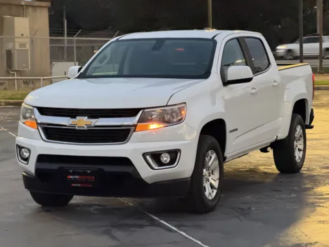 Another view of 2017 Chevrolet Colorado 2WD LT for sale in Alvin, TX at Auto Boutique Texas