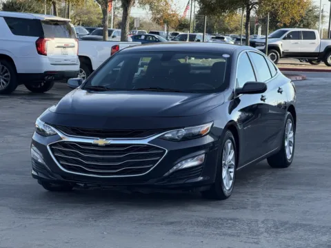 Another view of 2022 Chevrolet Malibu LT for sale in Alvin, TX at Auto Boutique Texas