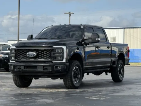 Another view of 2023 Ford Super Duty F-350 SRW LARIAT for sale in Alvin, TX at Auto Boutique Texas