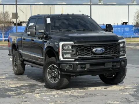 Photos of 2023 Ford Super Duty F-350 SRW LARIAT for sale in Alvin, TX at Auto Boutique Texas