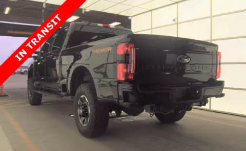 More photos of 2023 Ford Super Duty F-350 SRW LARIAT at Auto Boutique Texas, TX