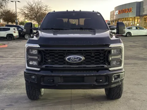 More photos of 2023 Ford Super Duty F-350 SRW LARIAT at Auto Boutique Texas, TX